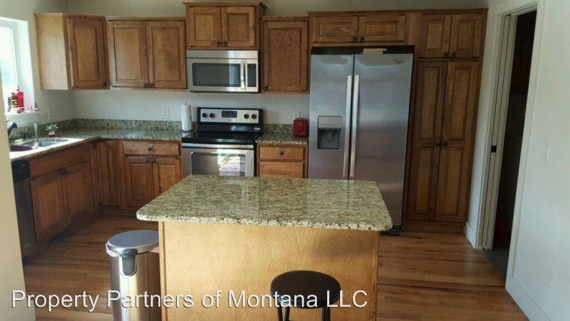 2784 Hedgerow Ct - Photo 2 of 6