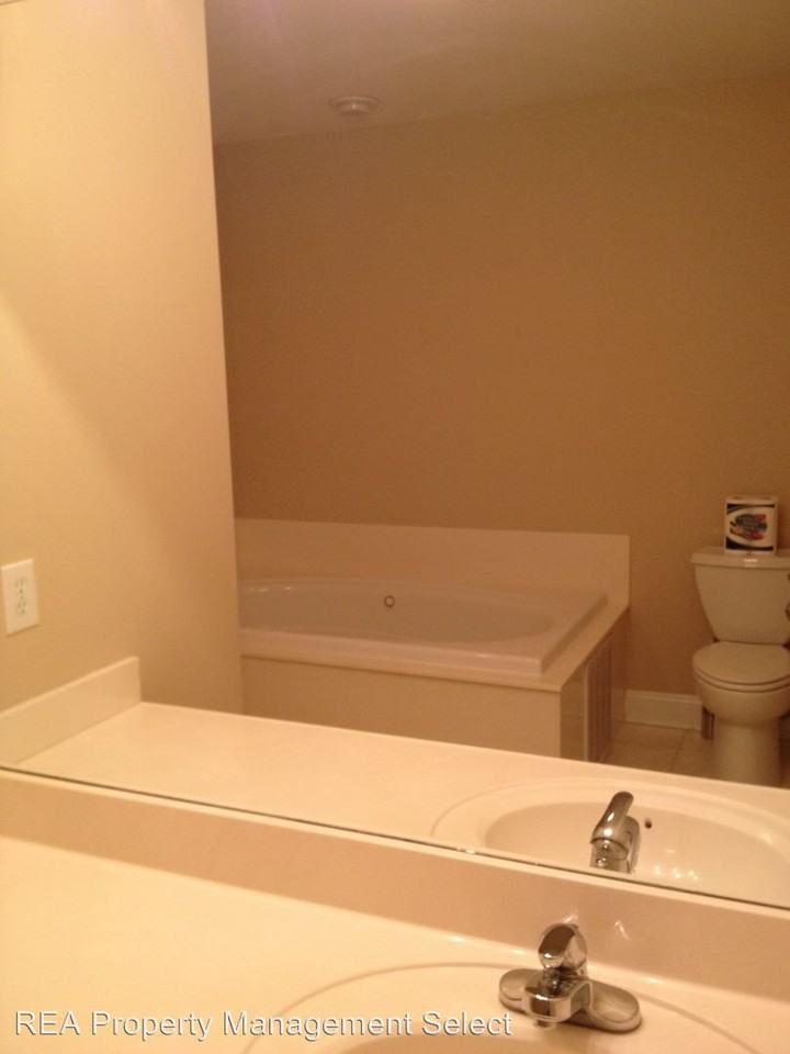 2205 Lucado Way - Photo 3 of 3