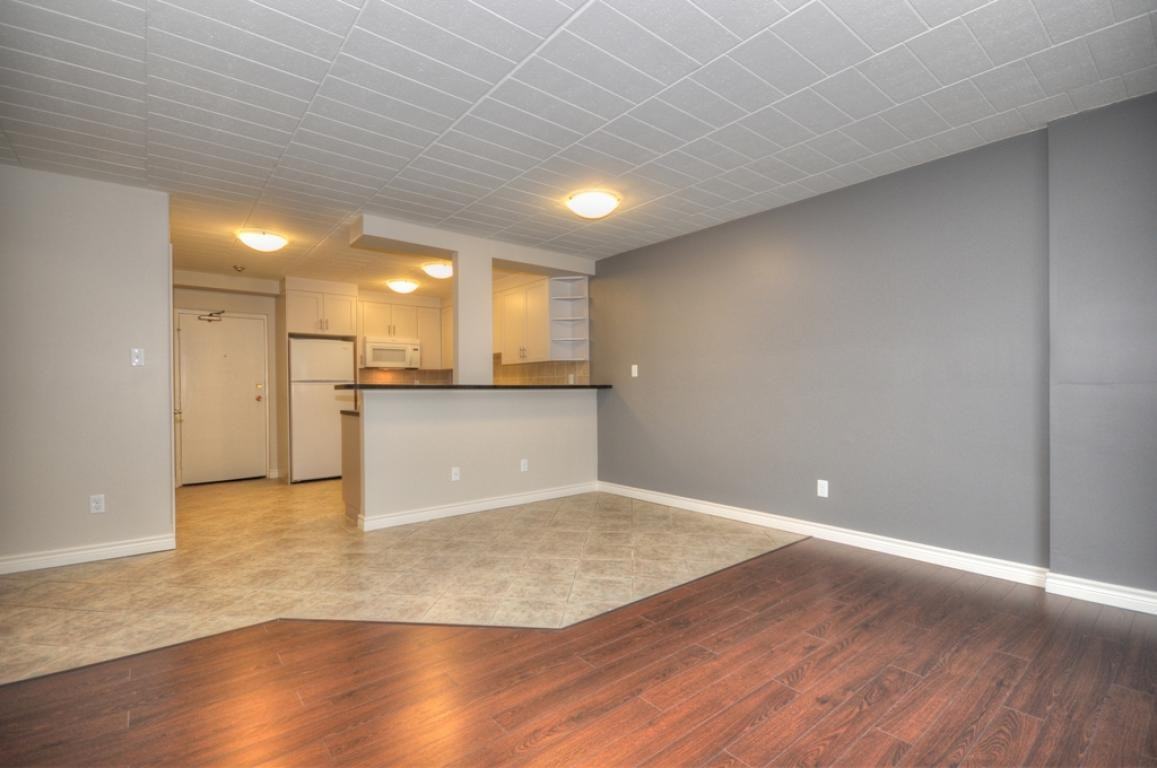 Weinbrenner Place - Photo 3 of 13