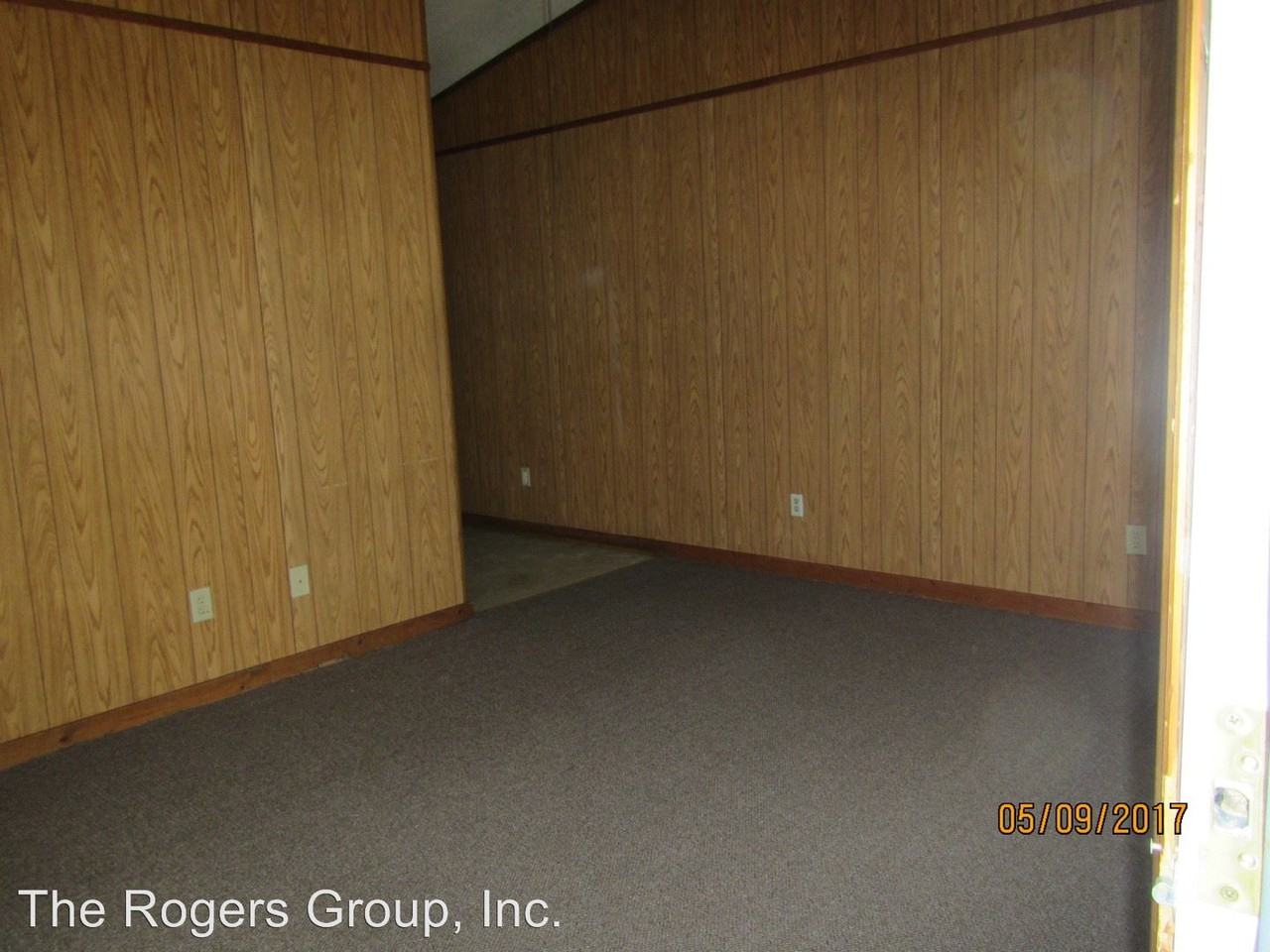 N Garnett St - Photo 2 of 7