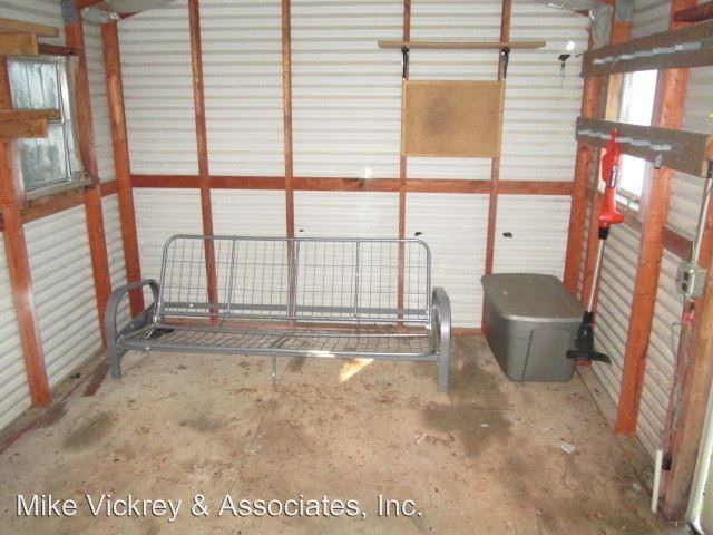 4088 Briarwood Dr - Photo 3 of 10
