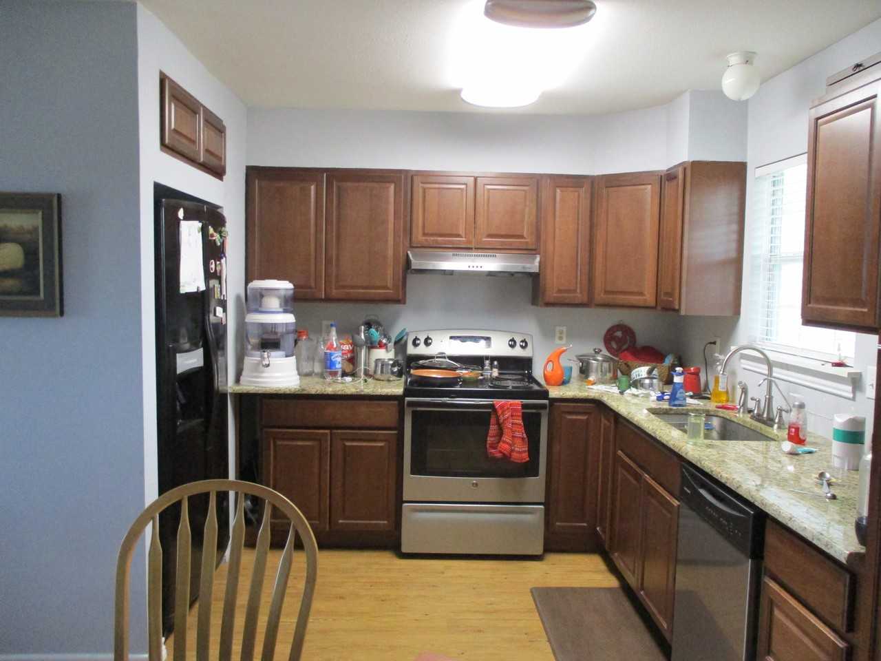 2784 Ave G - Photo 3 of 7