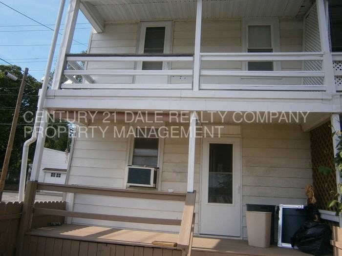 52 E Constitution Ave - Photo 2 of 17