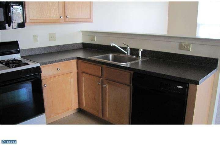 186 Hampshire Dr - Photo 3 of 12