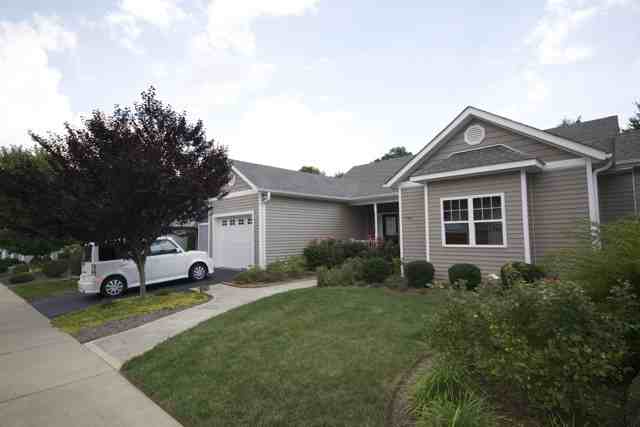 325 Charlestown Dr - Photo 2 of 11