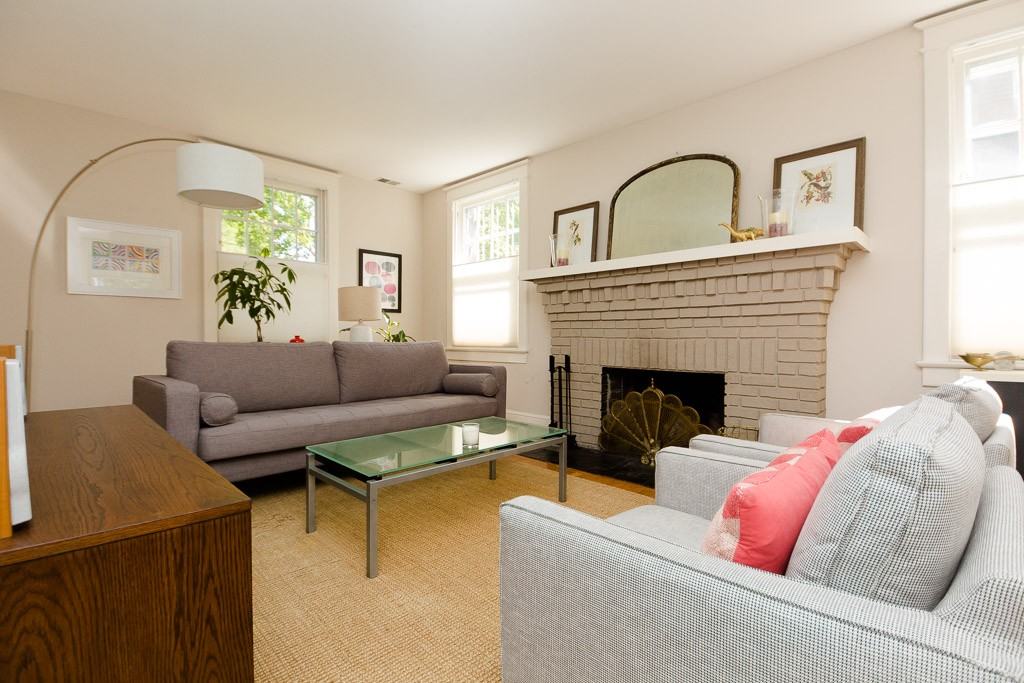 1207 Floral St NW - Photo 2 of 23