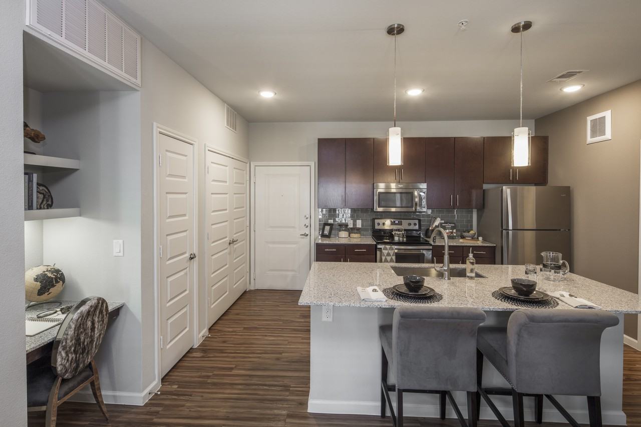 IMT Southpark - Photo 3 of 50