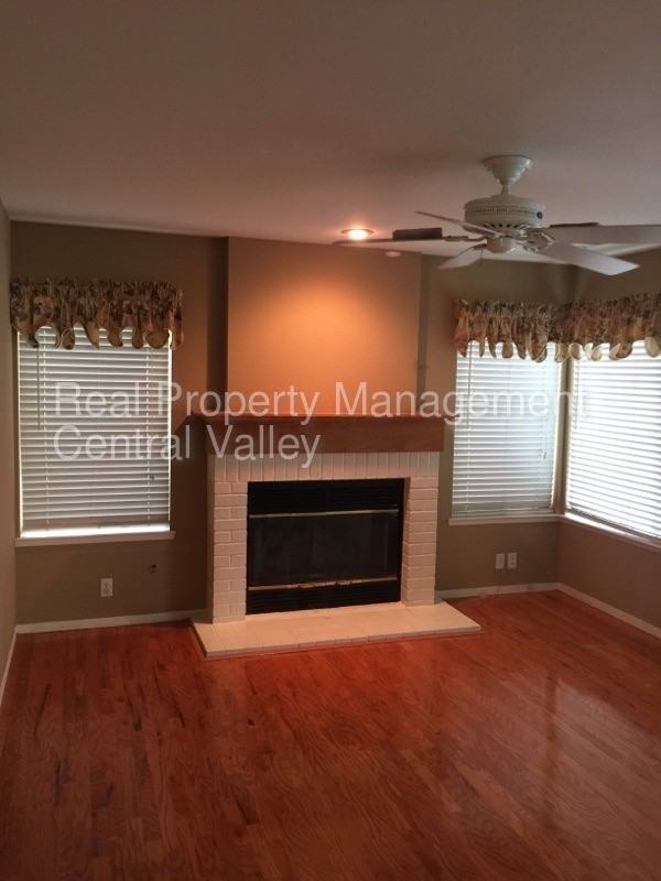 3705 Wilkesboro Ave - Photo 2 of 33