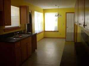 3381 S Perry St - Photo 3 of 6