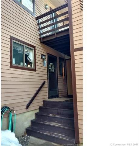 83 Wynwood Dr #83 - Photo 2 of 6