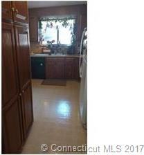 83 Wynwood Dr #83 - Photo 3 of 6