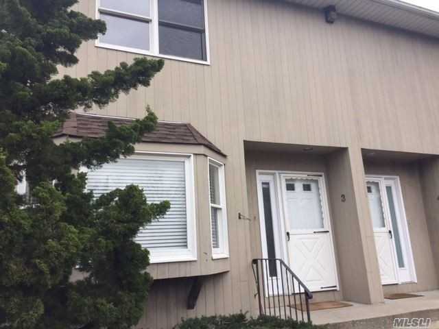 688 Merrick Rd - Photo 2 of 13