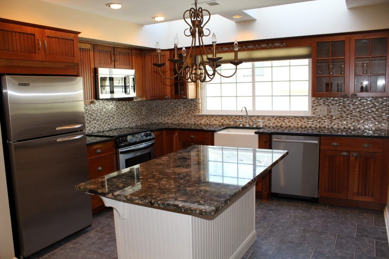 1 Bentley Ct - Photo 3 of 29