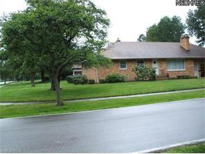 25219 Carey Ln - Photo 3 of 17