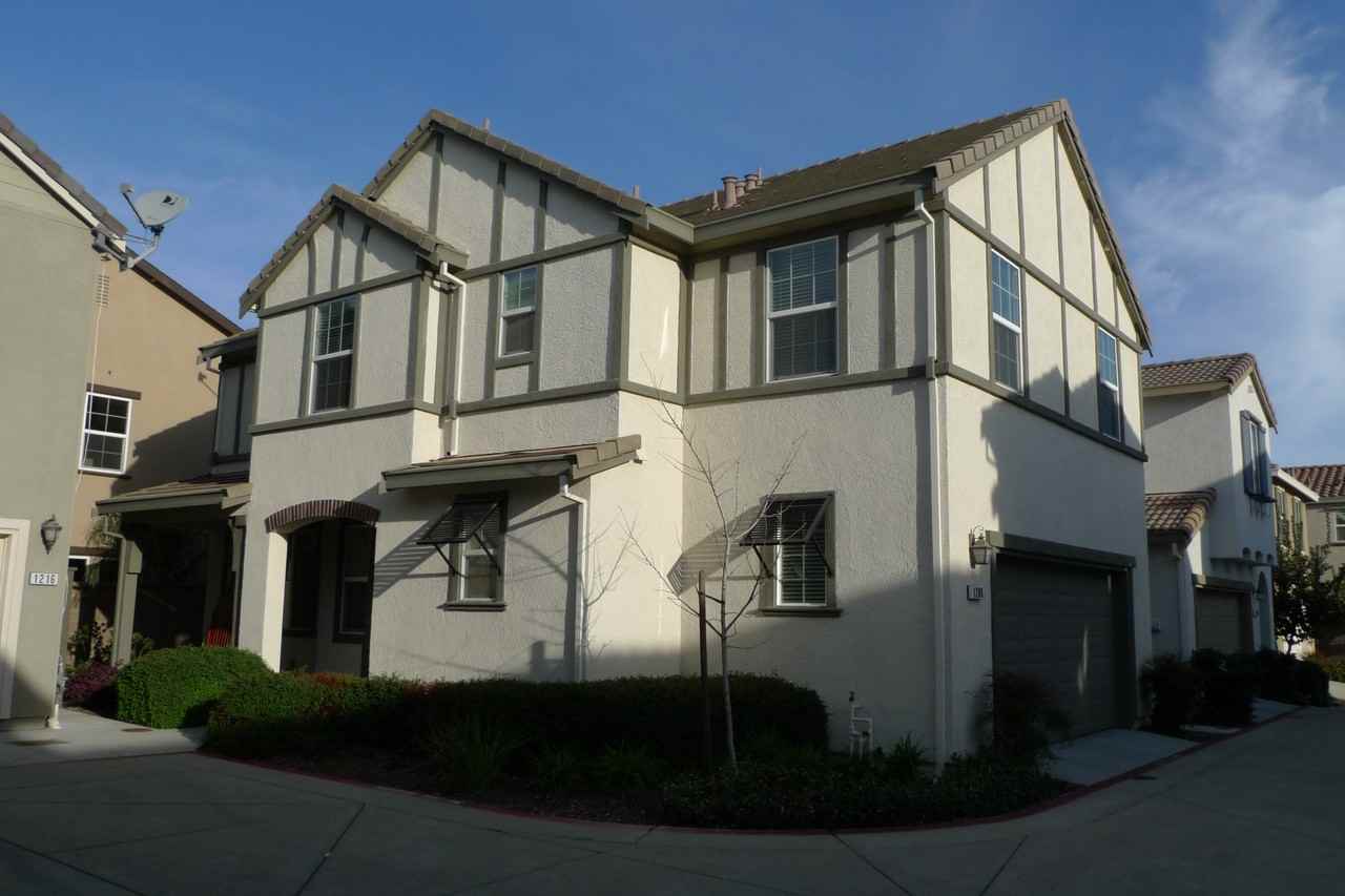 1208 Impressionist Loop - Photo 2 of 20