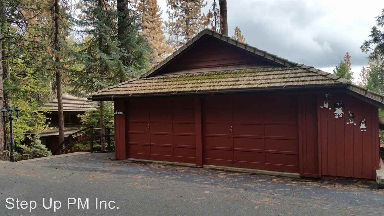 21095 Leka Rd - Photo 3 of 45