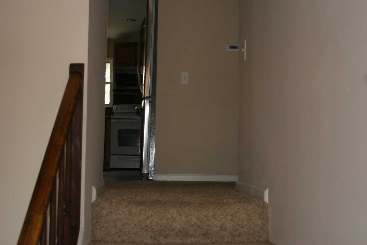 1638 Preston Park Ln - Photo 3 of 17