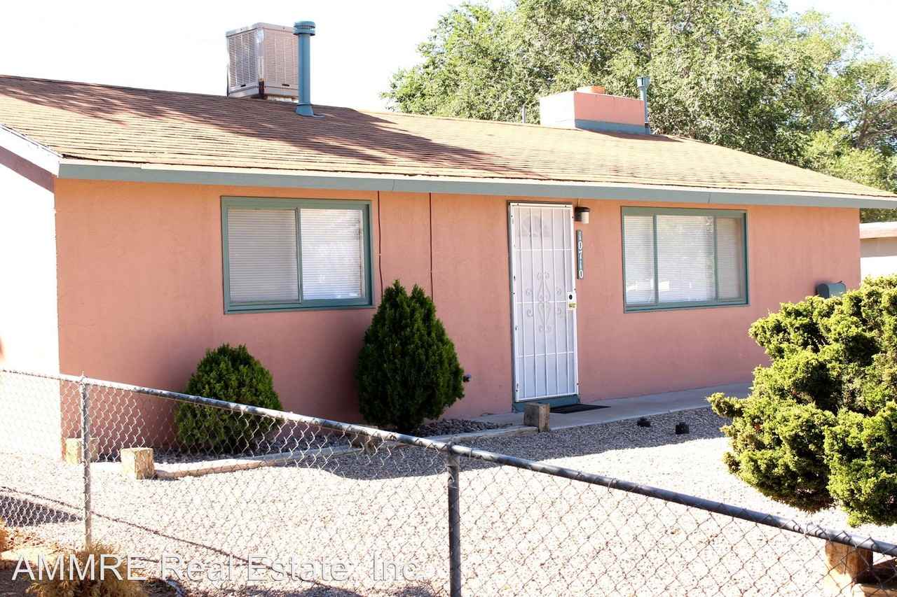 10710 Fairbanks Rd NE - Photo 3 of 20