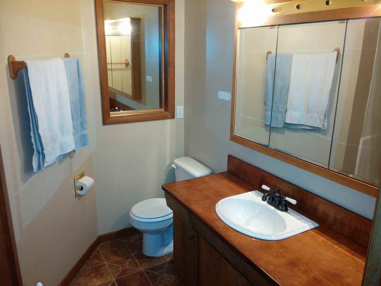 17761 Jasper Ln SE - Photo 3 of 19