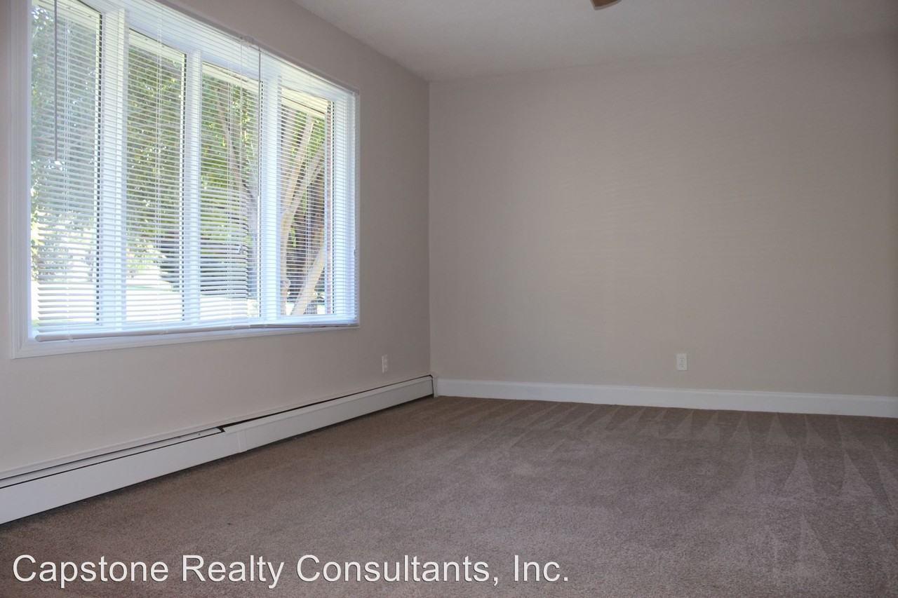 210 Commonwealth Dr - Photo 3 of 17