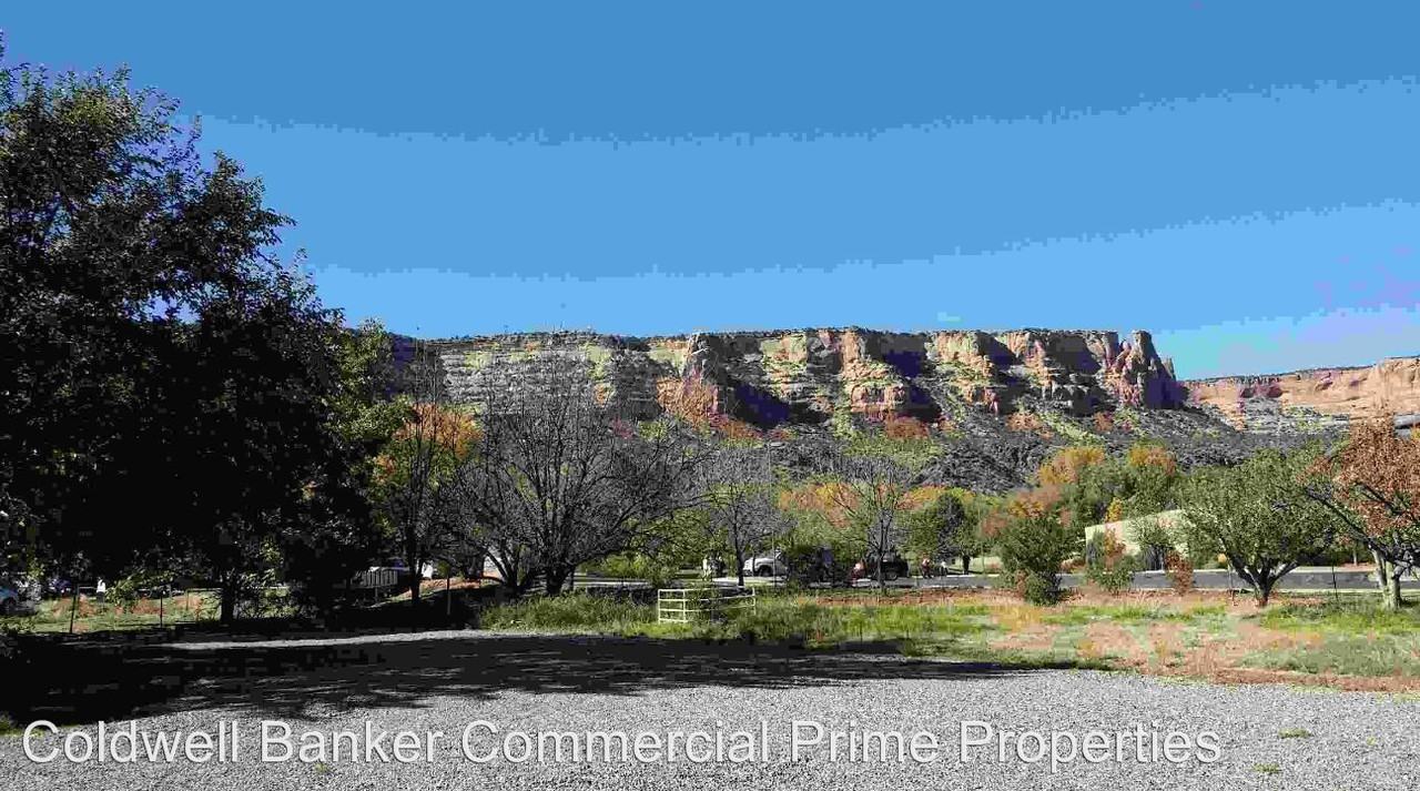 2024 S Broadway - Photo 3 of 23