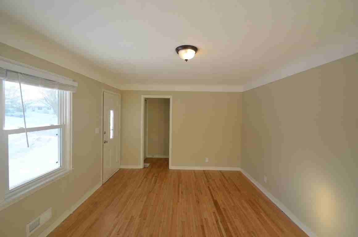 2530 17th Ave NW - Photo 2 of 10