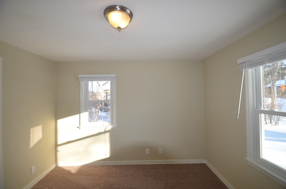 2530 17th Ave NW - Photo 3 of 10