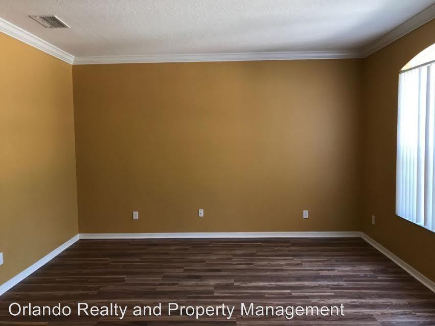 2038 Clapper Tr - Photo 2 of 11