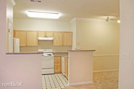 primrose st - Photo 3 of 12