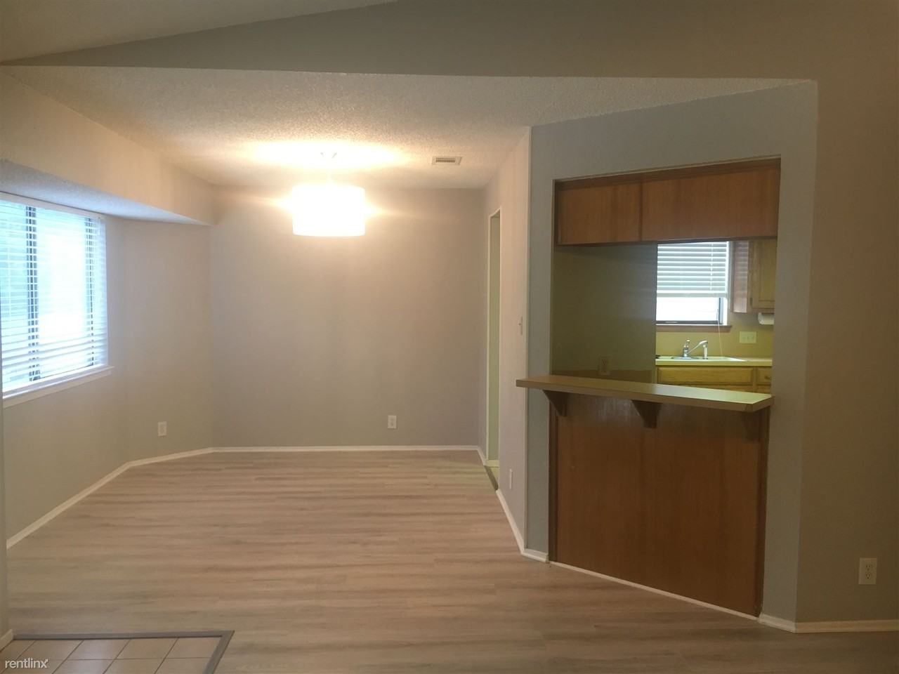 2310 Stratford Dr - Photo 3 of 21