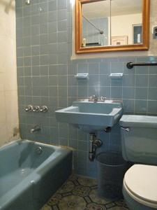 323 W 75th St #2B
