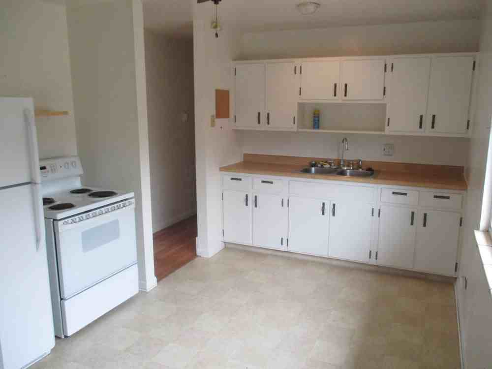 4255 Pierson St - Photo 3 of 4