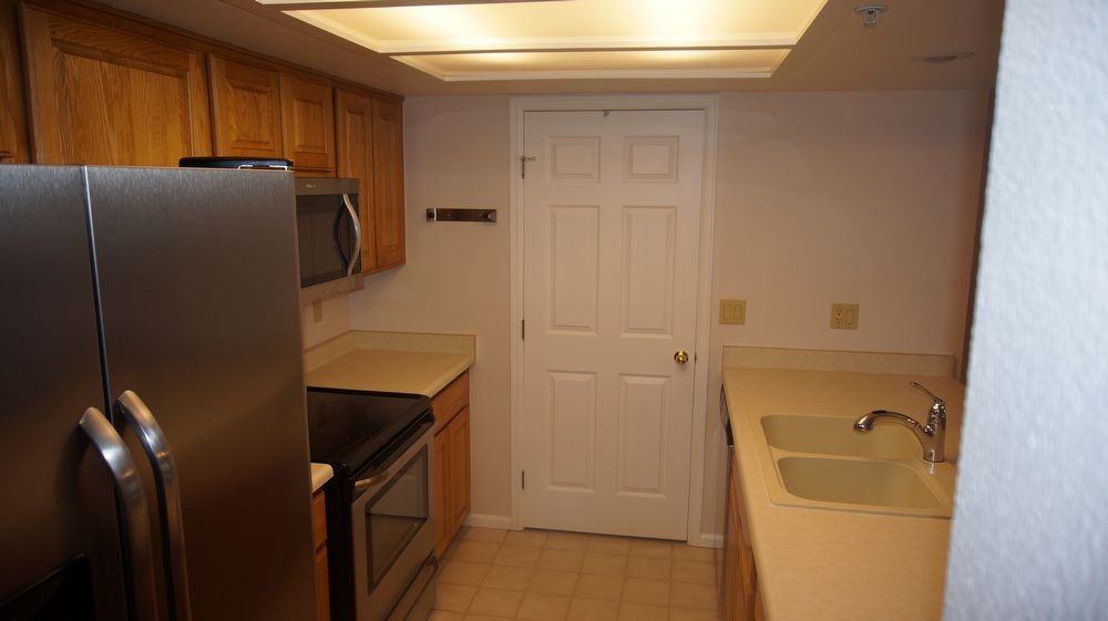 23612 Pondview Pl - Photo 3 of 12