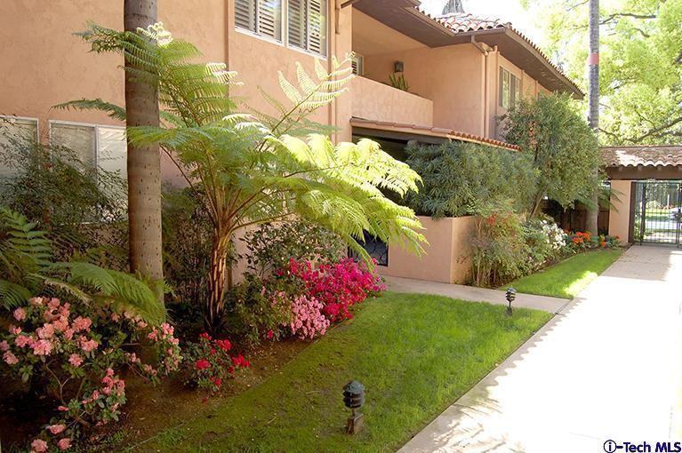 1200 S Orange Grove Blvd - Photo 2 of 17