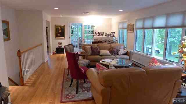 648 Athlone Terrace - Photo 2 of 9