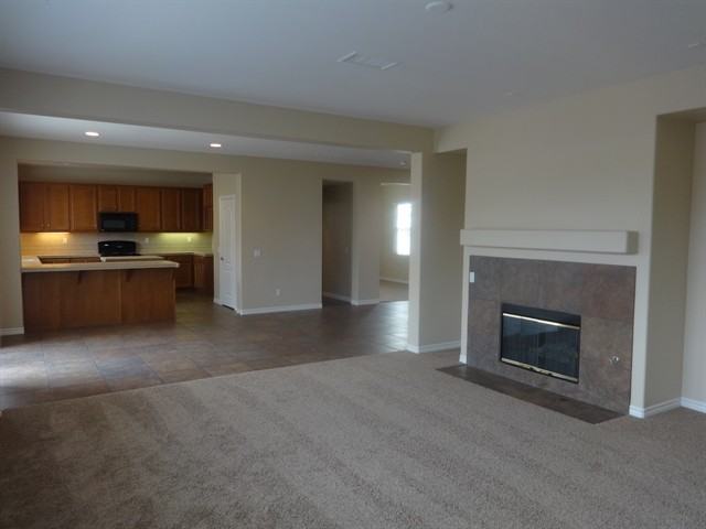 5331 Brighton Ct - Photo 3 of 12
