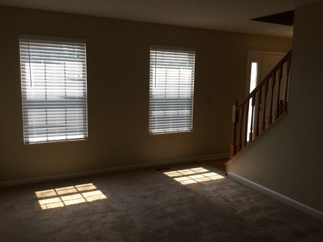 2132 Lunar Dr - Photo 2 of 11