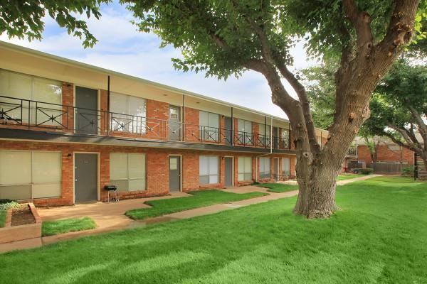 3318 South Western Street - Photo 3 of 5