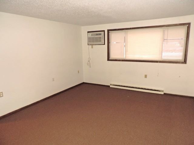 190 Sugar Creek Ln - Photo 3 of 7