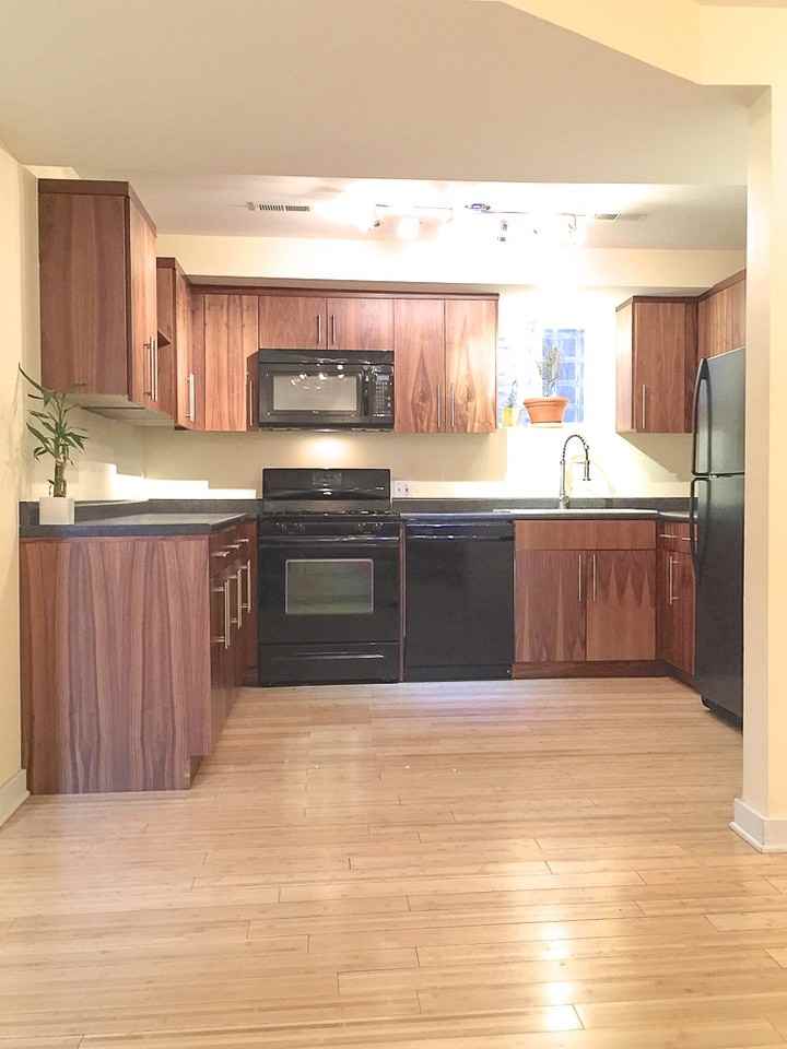 1462 W. Catalpa Ave. Andersonville - Photo 3 of 14