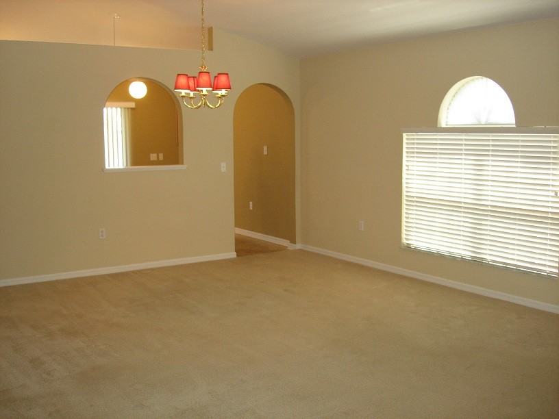 3450 Fyfield Ct - Photo 3 of 18