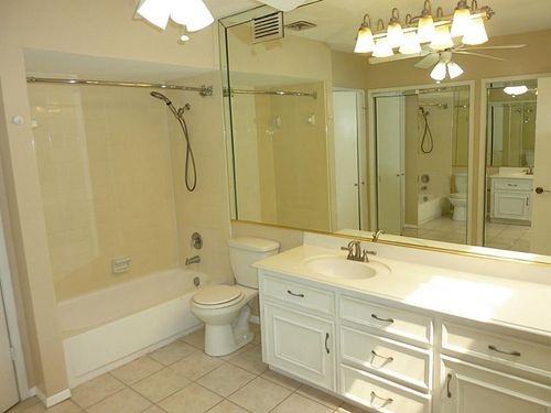 2235 S Piney Point Rd - Photo 3 of 8