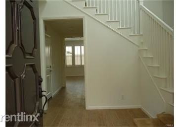 850 Avocado Ave - Photo 2 of 17