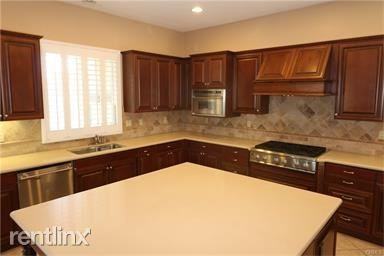 8486 Sunset Rose Dr - Photo 3 of 17