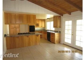 3798 Chaparral Dr - Photo 2 of 7