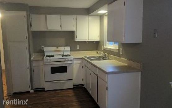 37650 Walnut St - Photo 2 of 15