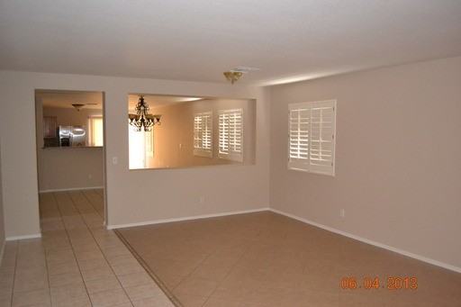 10550 W Louise Dr - Photo 3 of 23