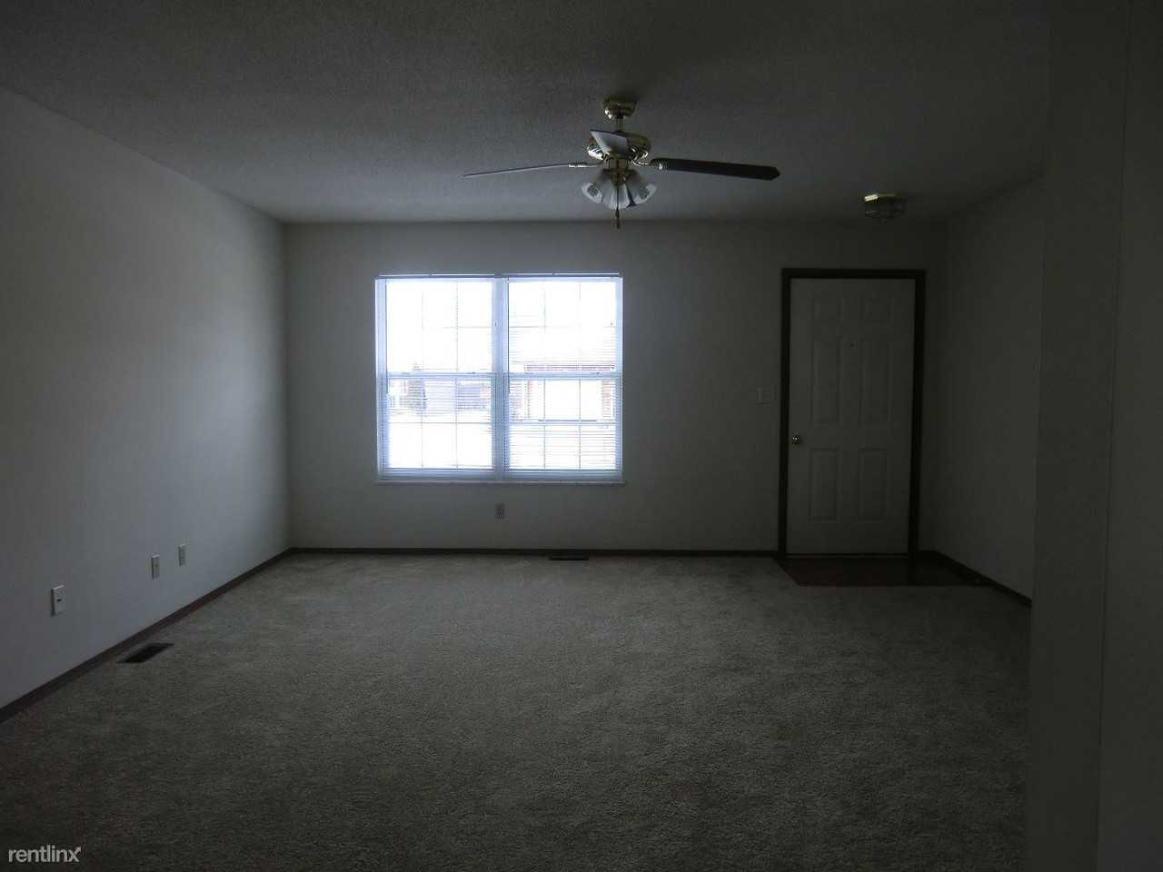 521A Wood Thrush St - Photo 2 of 9