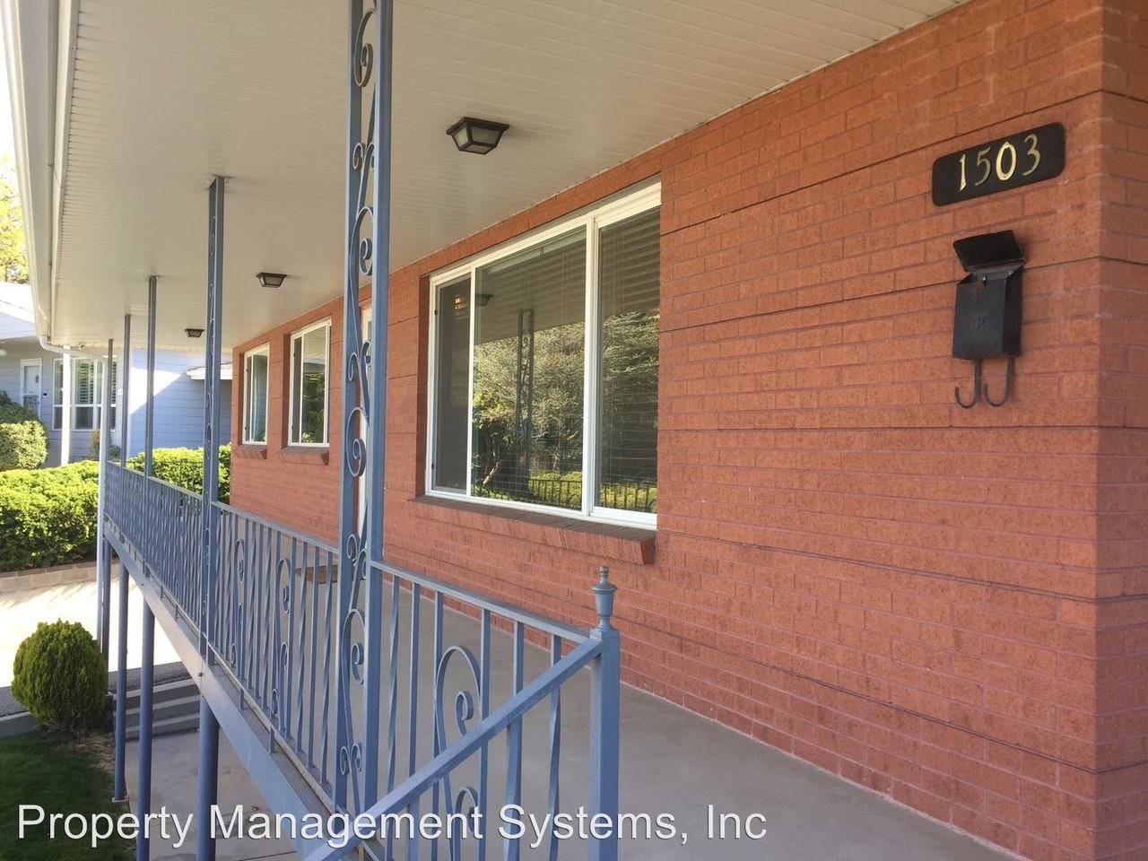 1503 Foothill Dr - Photo 2 of 19