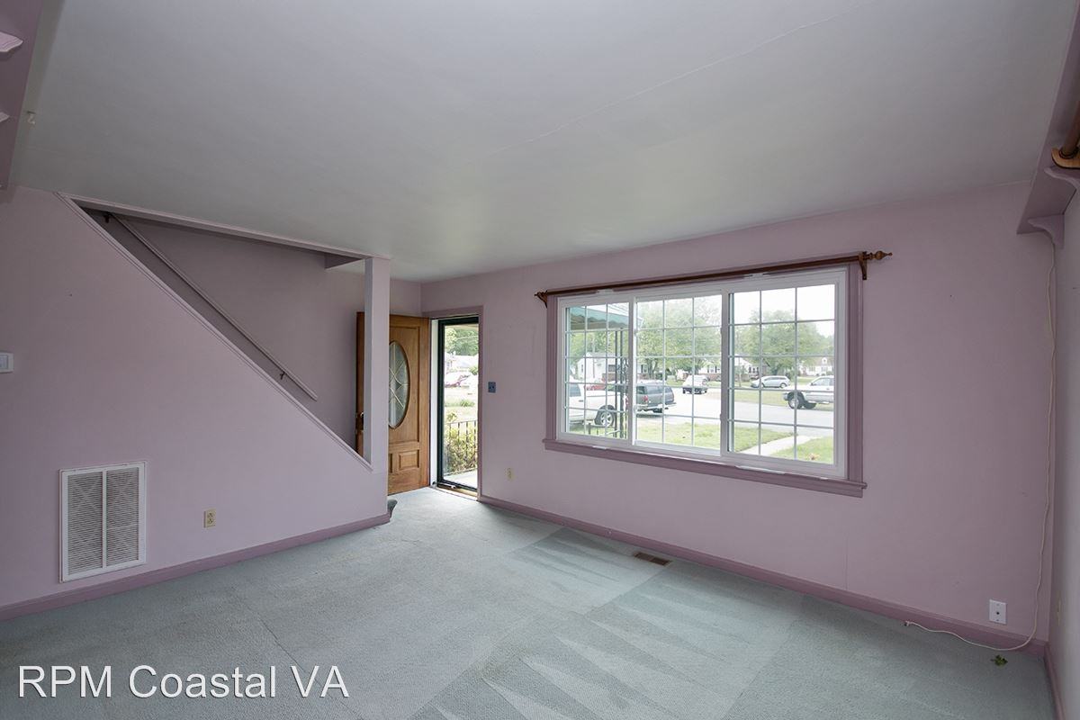 14 Hudson Cir - Photo 2 of 17